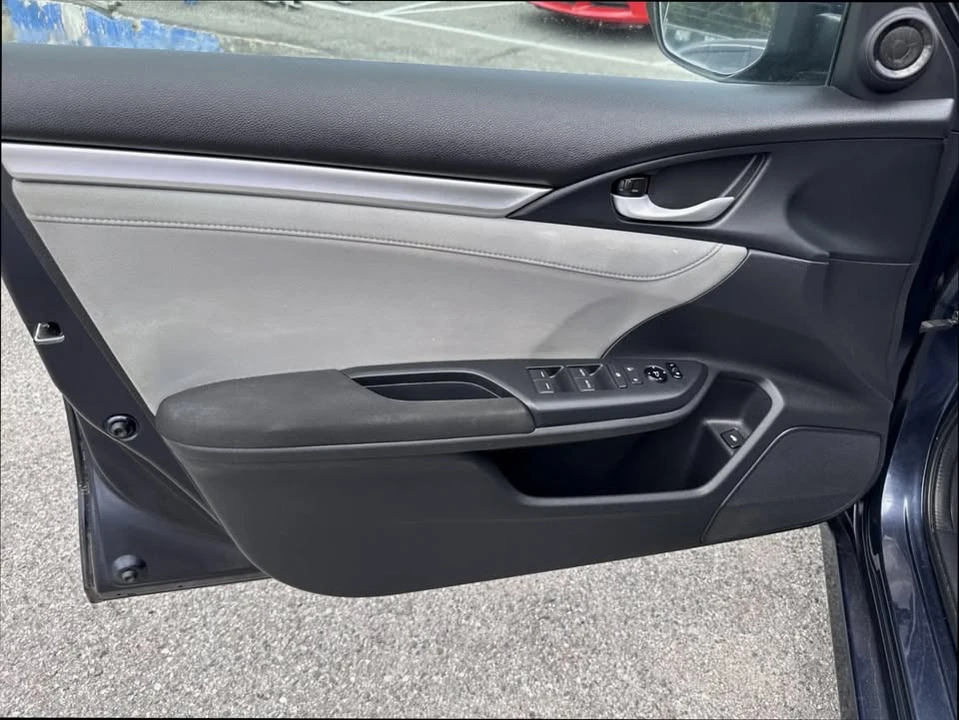 2016 Honda Civic 10th Gen - Image 14 of 16
