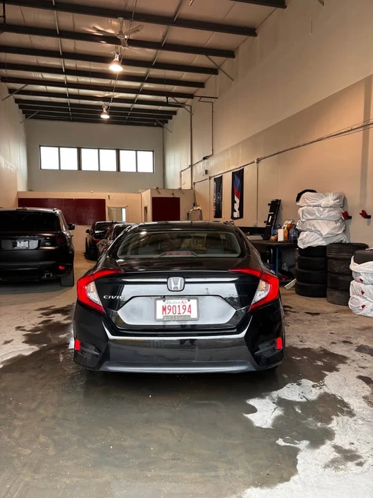 2016 Honda Civic 10th Gen - Image 7 of 13