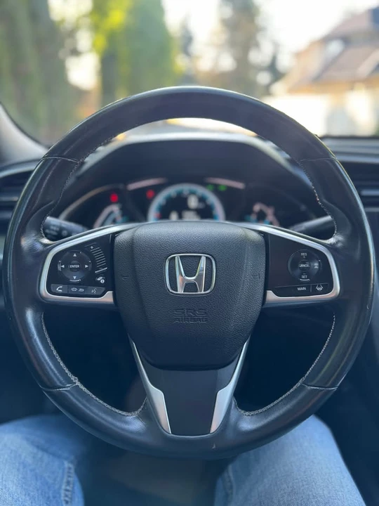 2016 Honda Civic 10th Gen - Image 12 of 17