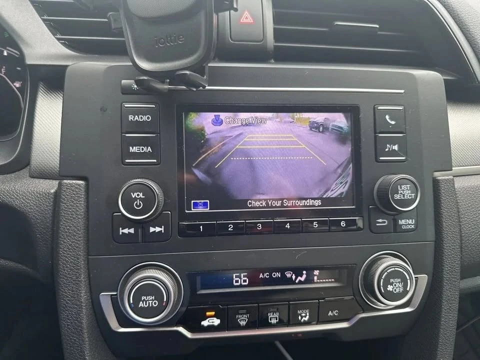 2016 Honda Civic 10th Gen - Image 5 of 6