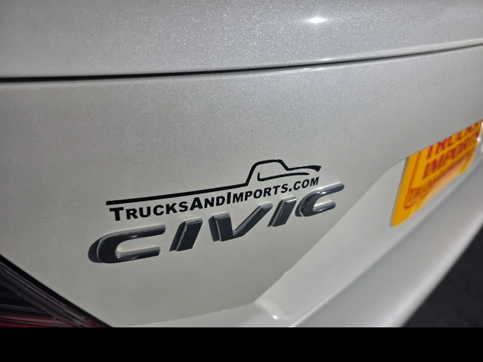 2016 Honda Civic 10th Gen - Image 5 of 20