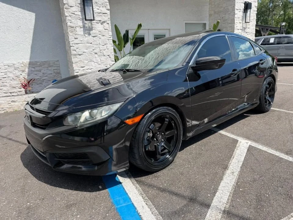2016 Honda Civic 10th Gen - Image 3 of 20