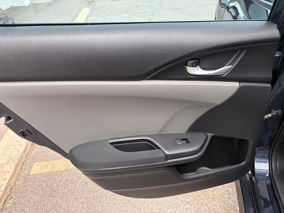 2016 Honda Civic 10th Gen - Image 14 of 20