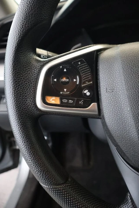 2016 Honda Civic 10th Gen - Image 7 of 16