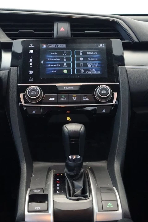 2016 Honda Civic 10th Gen - Image 10 of 16