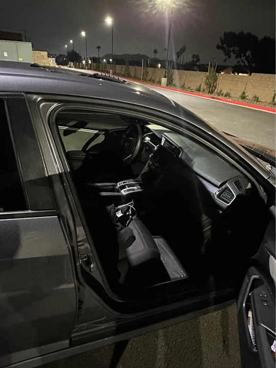 2016 Honda Civic 10th Gen - Image 4 of 8