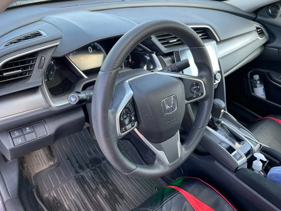 2016 Honda Civic 10th Gen - Image 12 of 19