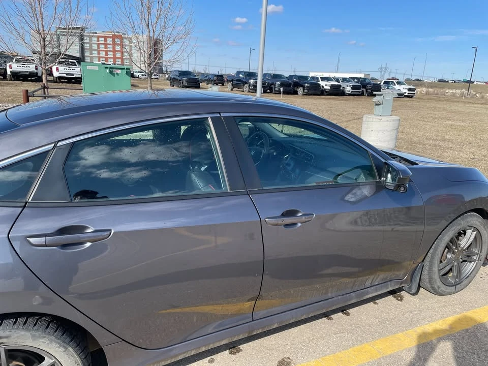 2016 Honda Civic 10th Gen - Image 10 of 19