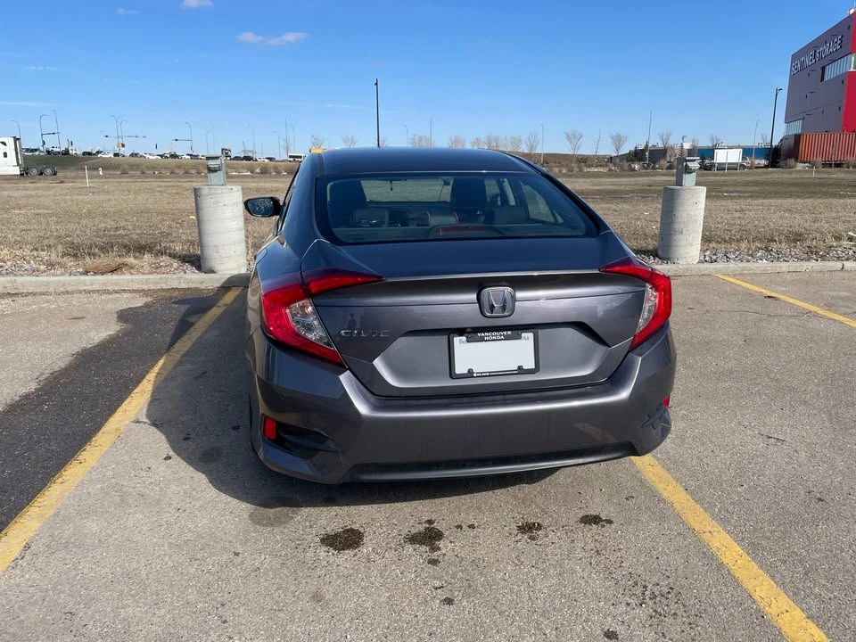 2016 Honda Civic 10th Gen - Image 5 of 19
