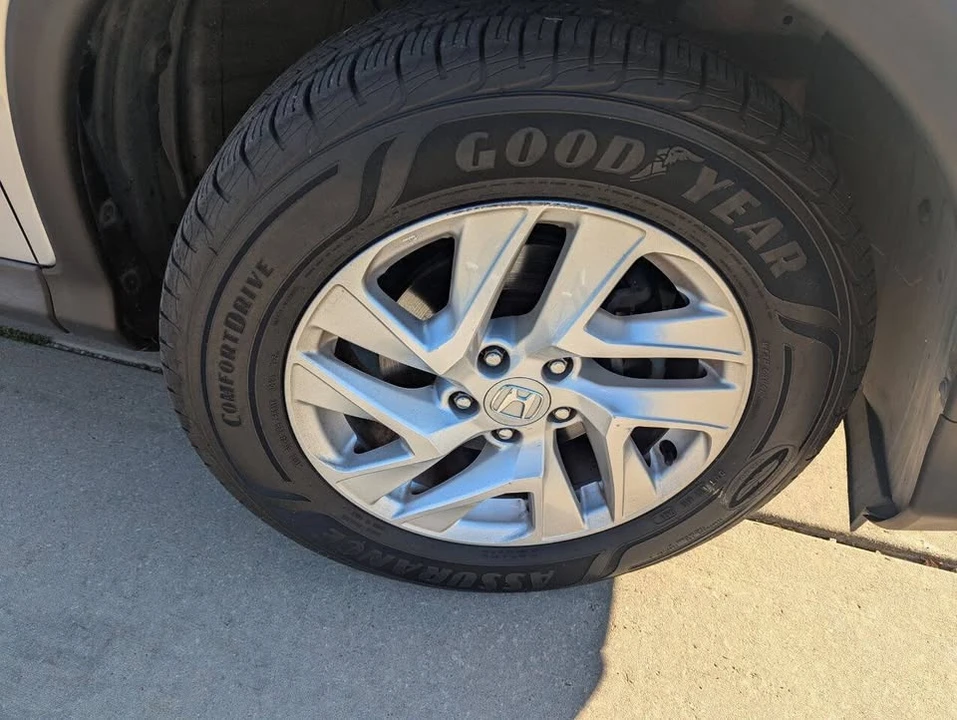 2016 Honda CR-V 4th Gen - Image 9 of 20