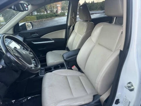 2016 Honda CR-V 4th Gen - Image 13 of 17