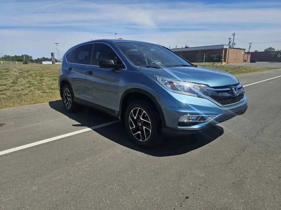2016 Honda CR-V 4th Gen - Image 5 of 11