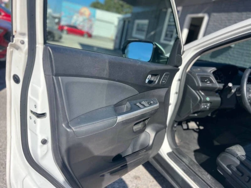 2016 Honda CR-V 4th Gen - Image 8 of 15