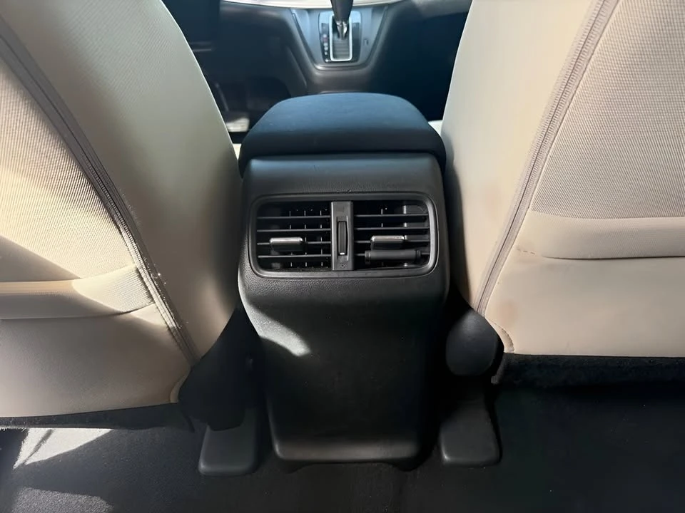 2016 Honda CR-V 4th Gen - Image 11 of 20
