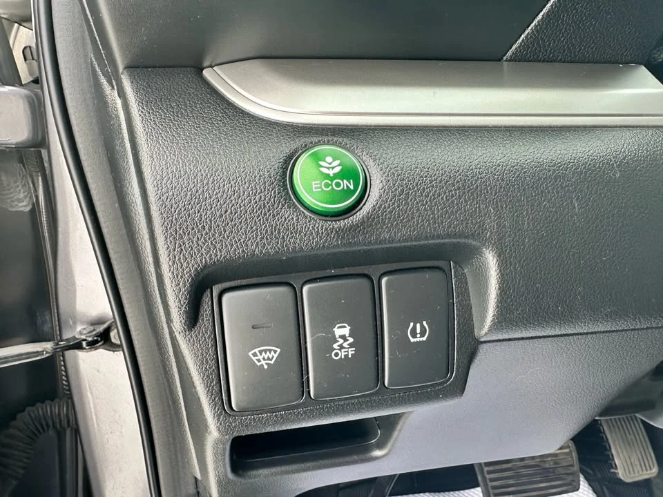 2016 Honda CR-V 4th Gen - Image 11 of 15