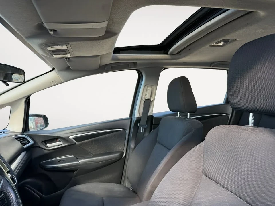 2016 Honda Fit - Image 10 of 20