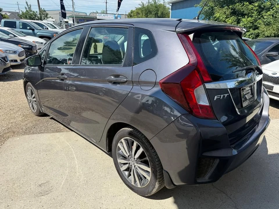 2016 Honda Fit - Image 5 of 20