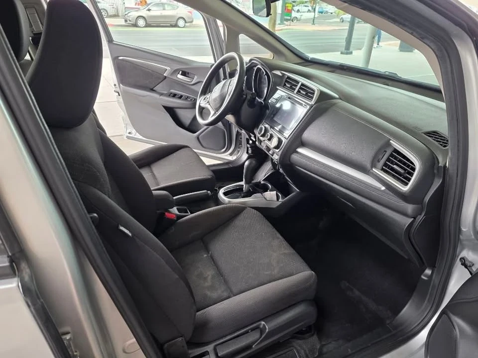 2016 Honda Fit - Image 7 of 13