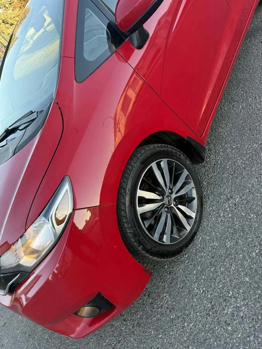 2016 Honda Fit - Image 10 of 20