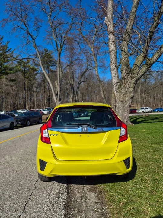 2016 Honda Fit - Image 2 of 9