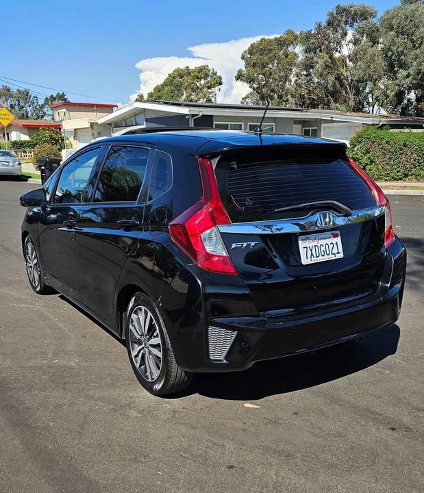 2016 Honda Fit - Image 3 of 12