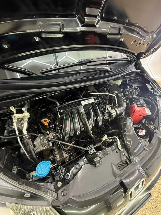 2016 Honda Fit - Image 9 of 12
