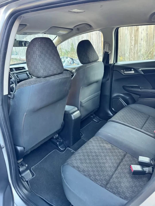 2016 Honda Fit - Image 10 of 14