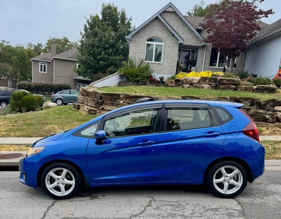 2016 Honda Fit - Image 6 of 20