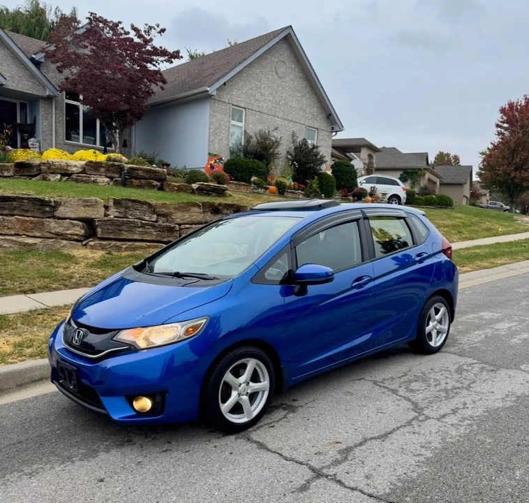 2016 Honda Fit - Image 5 of 20