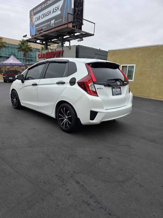 2016 Honda Fit - Image 5 of 15