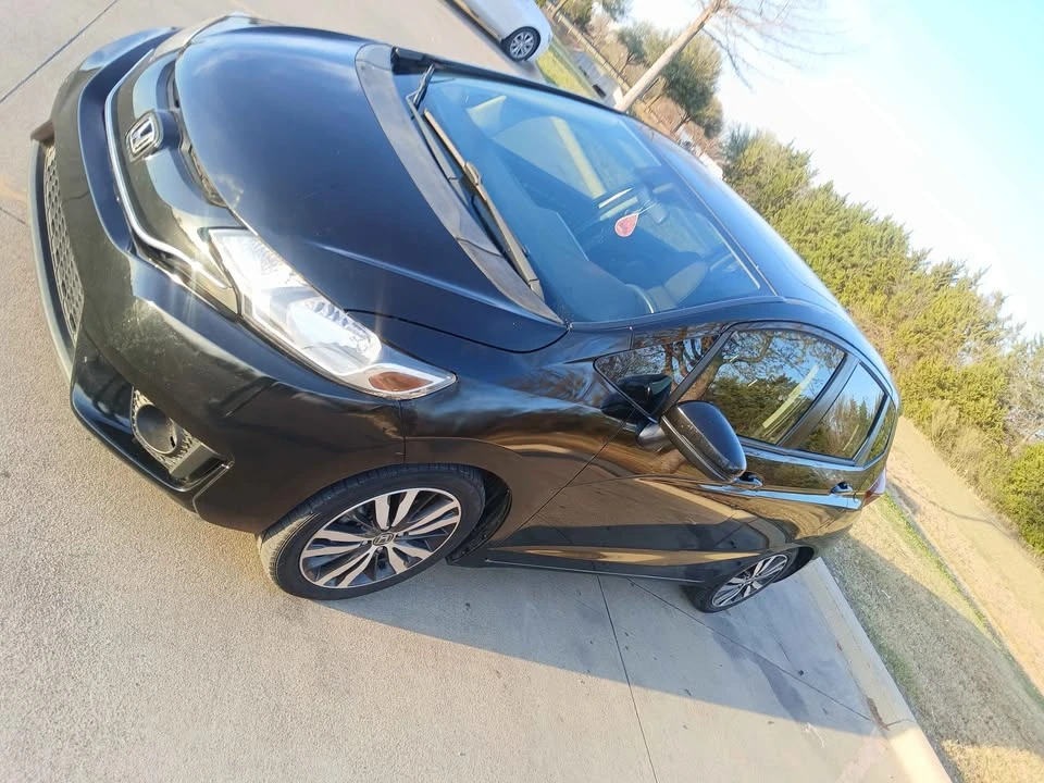 2016 Honda Fit - Image 2 of 15