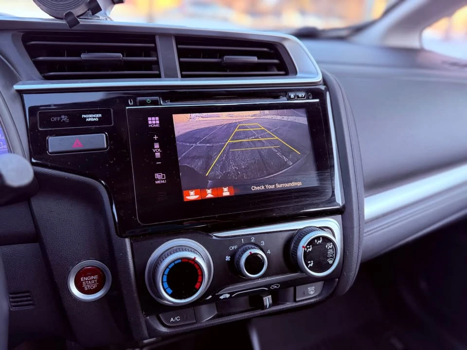2016 Honda Fit - Image 12 of 18