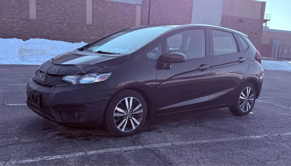 2016 Honda Fit - Image 3 of 18