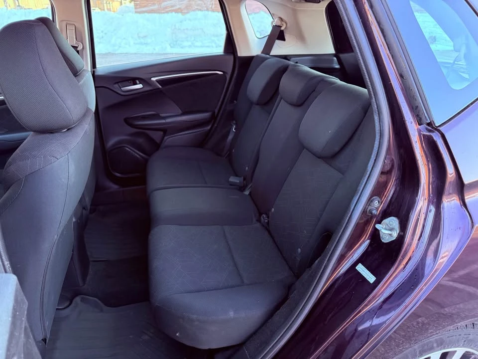 2016 Honda Fit - Image 17 of 18