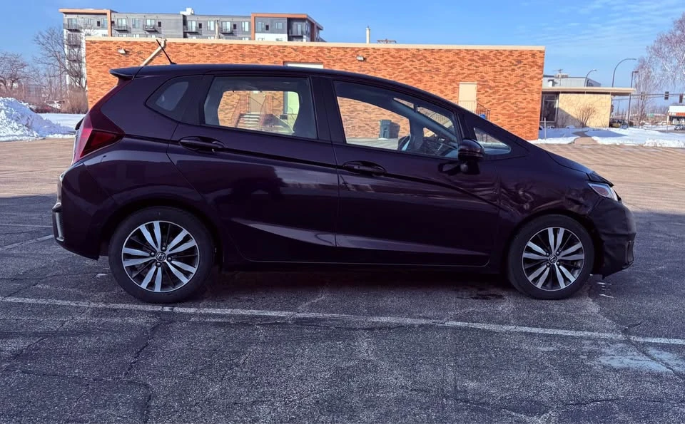 2016 Honda Fit - Image 3 of 16