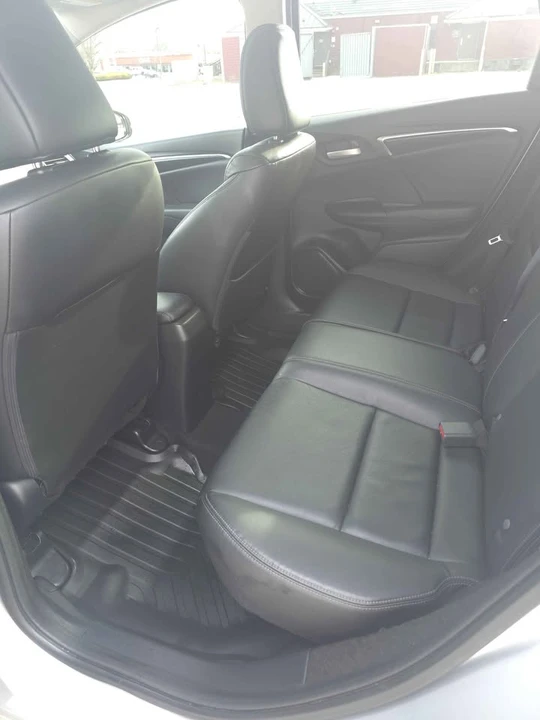 2016 Honda Fit - Image 10 of 20