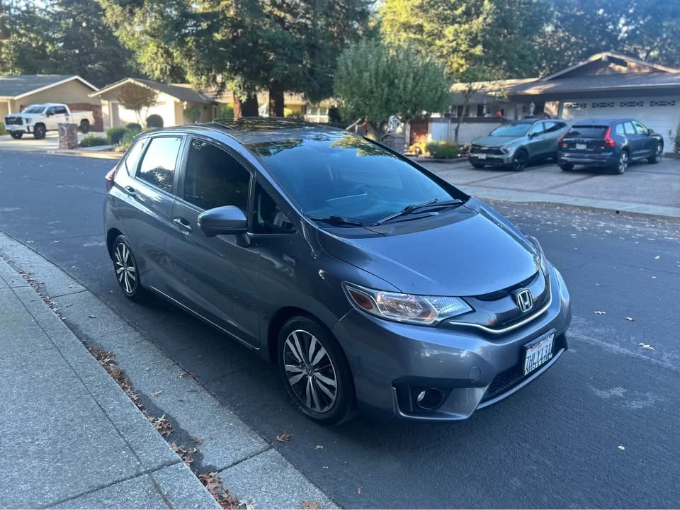 2016 Honda Fit - Image 3 of 12