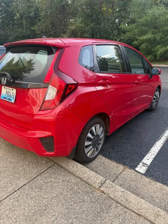2016 Honda Fit - Image 3 of 9