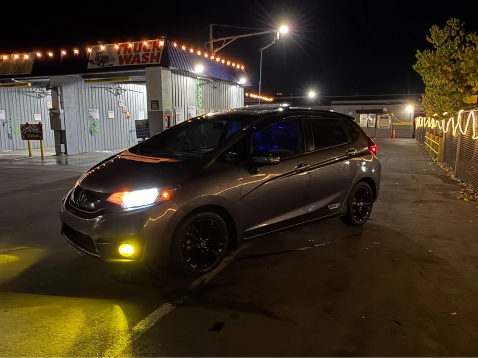 2016 Honda Fit - Image 3 of 4