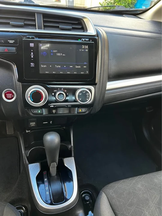 2016 Honda Fit - Image 8 of 10