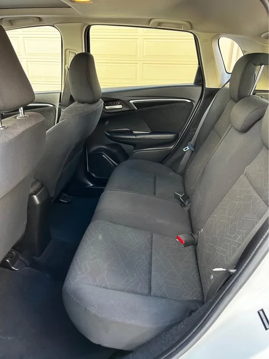2016 Honda Fit - Image 9 of 10