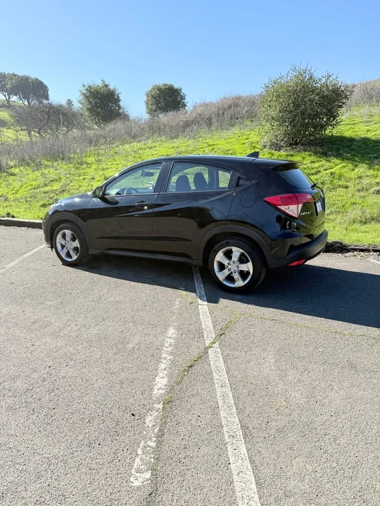 2016 Honda HR-V 2nd Gen - Image 2 of 4
