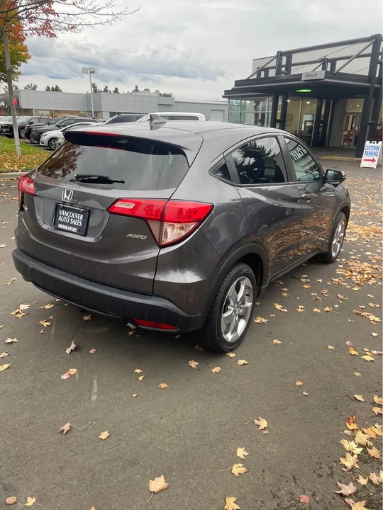 2016 Honda HR-V 2nd Gen - Image 5 of 16