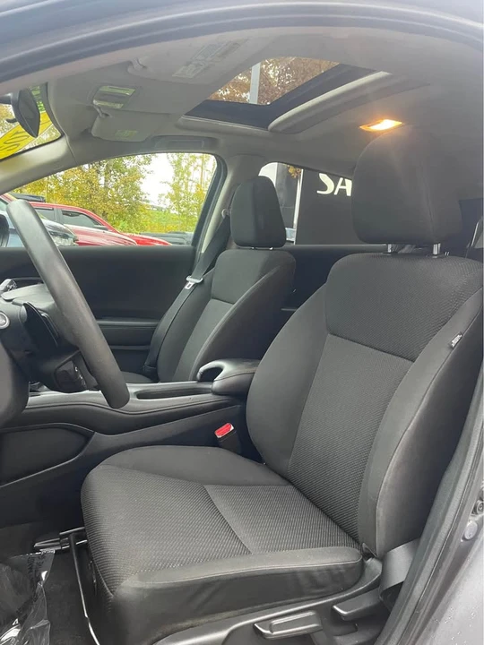 2016 Honda HR-V 2nd Gen - Image 10 of 16