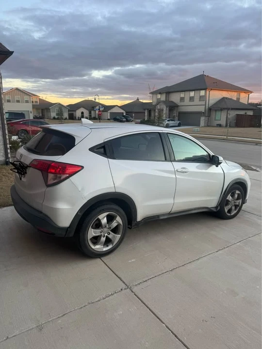2016 Honda HR-V 2nd Gen - Image 2 of 6