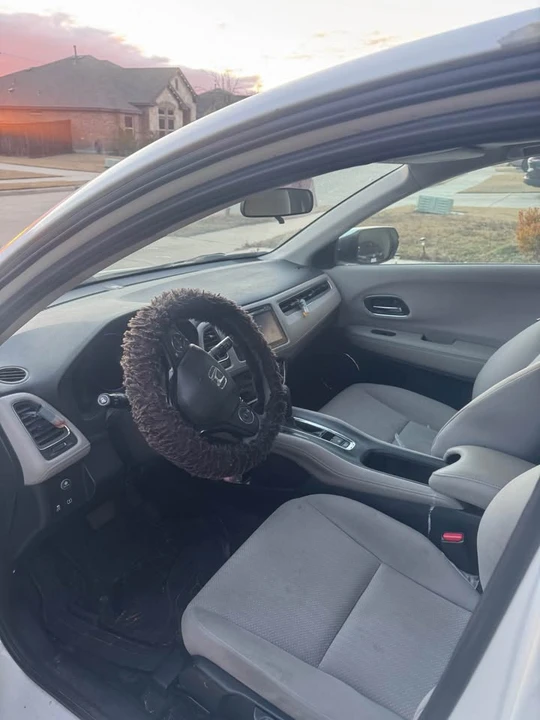 2016 Honda HR-V 2nd Gen - Image 6 of 6