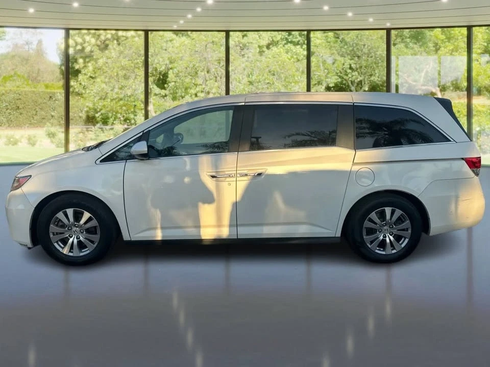 2016 Honda Odyssey - Image 8 of 20