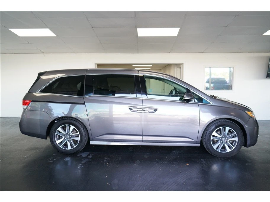 2016 Honda Odyssey - Image 8 of 20