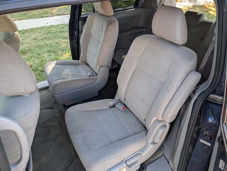 2016 Honda Odyssey - Image 11 of 17