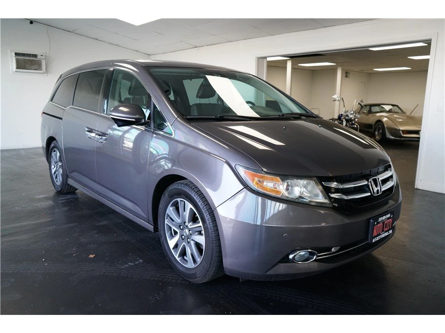 2016 Honda Odyssey - Image 9 of 20